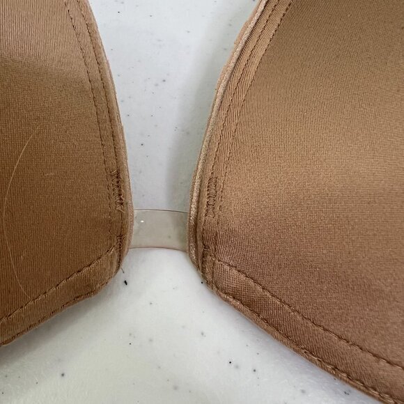 Very Sexy Victorias Secret Strapless Bra 36D Plunge Wire‎ Pushup Nude Beige Skin - Picture 4 of 12